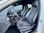 Mercedes-Benz A-klasse 180 Prestige | AMG PAKKET | 95.000 KM! | 5 Deurs | Camera | Stoelverwarming | Cruise |