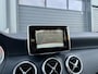 Mercedes-Benz A-klasse 180 Prestige | AMG PAKKET | 95.000 KM! | 5 Deurs | Camera | Stoelverwarming | Cruise |