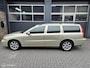Volvo V70 2.4D Edition | XENON | NAVI | PDC | LEDER |