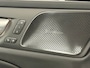 Volvo V60 T6 AWD Recharge Ultra Dark | Trekhaak | Schuifdak | Head-Up Display | Harman Kardon | Adaptieve Cruise Control | Stoelverwarming voor+achter | Stuurwielverwarming | Full LED Meesturende koplampen | Parkeercamera | Pilot Assist | BLIS Dode Hoek Detectie | Elektrische voorstoelen geheugen | Lederen bekleding | Zitting verlenging voorstoelen | Lederen dashboard | Google Infotainment | Keyless Drive | Parkeersensoren voor+achter | Privacy Glass | Elektrisch bedienbare achterklep | DAB Radio | Apple Carplay/Android Auto | Volvo On Call met mobiele App functie | Vapour Grey Metallic |