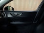 Volvo V60 T6 AWD Recharge Ultra Dark | Trekhaak | Schuifdak | Head-Up Display | Harman Kardon | Adaptieve Cruise Control | Stoelverwarming voor+achter | Stuurwielverwarming | Full LED Meesturende koplampen | Parkeercamera | Pilot Assist | BLIS Dode Hoek Detectie | Elektrische voorstoelen geheugen | Lederen bekleding | Zitting verlenging voorstoelen | Lederen dashboard | Google Infotainment | Keyless Drive | Parkeersensoren voor+achter | Privacy Glass | Elektrisch bedienbare achterklep | DAB Radio | Apple Carplay/Android Auto | Volvo On Call met mobiele App functie | Vapour Grey Metallic |