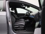 Volkswagen ID.5 Pro 77 kWh 204 PK| Dealeronderhouden | Navigatie | Achteruitrijcamera | Stoelverwarming | Keyless Access | Stuurwielverwarming