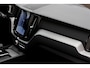 Volvo XC60 2.0 T6 Plug-in hybrid AWD Longe Range*Perfect Volvo Onderh.*Pano/Elek. Trekhaak/Leder/Stoelverw.V+A/Stuurverw./ACC/Pilot ass./360 Camera/Memorie/BLIS/Parkeersens.V+A/20 inch LM*
