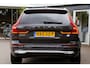 Volvo XC60 2.0 T6 Plug-in hybrid AWD Longe Range*Perfect Volvo Onderh.*Pano/Elek. Trekhaak/Leder/Stoelverw.V+A/Stuurverw./ACC/Pilot ass./360 Camera/Memorie/BLIS/Parkeersens.V+A/20 inch LM*