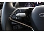 Skoda Kodiaq 1.5 TSI MHEV Business Edition 7p. 150PK / 110kW 7 zits panoramadak wegklapbare trekhaak 19" LMV camera side assist chrome dakrailing multifunctioneel lederen stuurwiel stoelverwarming keyless go privacy glas spiegels elektrich inklapbaar virtual cockpit navigatie ACC adaptieve cruise control draadloos telefoon laden app connect draadloos licht en regensensor ambiente verlichting