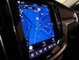 Volvo V60 B3 Essential Edition | All Season Banden | Cruise Control | Google Infotainment | Parkeersensoren achter | Climate Control L+R | Regensensor | 17 Inch | DAB Radio | Apple Carplay/Android Auto | Draadloos telefoon opladen | Volvo On Call met mobiele App functie | Onyx Black Metallic |