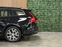 Volvo V60 B3 Essential Edition | All Season Banden | Cruise Control | Google Infotainment | Parkeersensoren achter | Climate Control L+R | Regensensor | 17 Inch | DAB Radio | Apple Carplay/Android Auto | Draadloos telefoon opladen | Volvo On Call met mobiele App functie | Onyx Black Metallic |