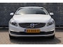 Volvo V60 1.5 T3 Polar+ | Trekhaak | Navigatie | High Performance Audio | Bluetooth | Parkeersensoren | Bi-Xenon Adaptief | Stoelverwarming | Lichtmetalen Velgen 17 inch