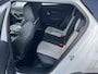 Peugeot e-2008 EV GT-Pack 50 kWh - Schuif/kanteldak | CarPlay | 360 camera | Stoelverw.