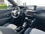 Peugeot e-2008 EV GT-Pack 50 kWh - Schuif/kanteldak | CarPlay | 360 camera | Stoelverw.