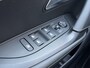 Peugeot e-2008 EV GT-Pack 50 kWh - Schuif/kanteldak | CarPlay | 360 camera | Stoelverw.