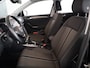 Volkswagen T-Roc 1.5 TSI Style 150 pk Automaat (DSG) | Navigatie | Trekhaak | Parkeersensoren | Autom. airco | Adaptieve cruise control |