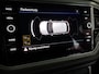 Volkswagen T-Roc 1.5 TSI Style 150 pk Automaat (DSG) | Navigatie | Trekhaak | Parkeersensoren | Autom. airco | Adaptieve cruise control |
