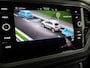 Volkswagen T-Roc 1.5 TSI Style 150 pk Automaat (DSG) | Navigatie | Trekhaak | Parkeersensoren | Autom. airco | Adaptieve cruise control |