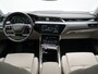 Audi Q8 e-tron 55 quattro S Line 114 kWh 408pk Dealer O.H | Trekhaak Afn. | Adaptive Cruise | Camera | Head Up | Matrix LED | Lederen Sportstoelen Memory & Ventilatie | Apple Carplay | Virtual | Stoelverwarming | Navigatie | DAB | 20"L.M |