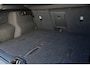 Volvo XC40 2.0 B4 Plus Dark | Apple Carplay & Android Auto | Buitenspiegels elektrisch verstel- en verwarmbaar |  Cruise control adaptief met Stop&Go en stuurhulp |  Electronic climate controle | Elektrisch verstelb. bestuurdersstoel met geheugen |  Navigatiesysteem full map