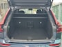 Volvo XC60 2.0 T6 Plug-in hybrid AWD Plus Black Edition / Trekhaak / Pano. dak / Head-up display / Harman Kardon / 360 camera / Seat memory / Elek. verstelbare stoelen / Voor+achter+stuur verwarmd /