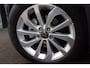 Volkswagen T-Roc 1.5 TSI Style | IQ Matrix | ACC | Camera | Stoelverwarming | Navi | CarPlay