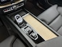 Volvo XC60 Plus Dark Recharge Plug-In Hybrid AWD
