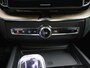 Volvo XC60 T6 PLUG-IN HYBRID ULTRA DARK LUCHTVERING HARMAN KARDON SCHUIFDAK TREKHAAK