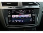 Volkswagen Tiguan 1.4 TSI eHybrid R-Line Business | BTW | PANORAMADAK | IQ-LIGHT | KEYLESS | ACC | ELEK KOFFERKLEP |
