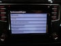 Volkswagen Beetle 1.4 TSI Dune 1.4 Automaat DSG 150pk Leer Camera App connect Navigatie LED Xenon Airco-ecc Bluetooth 18 inch Sportvelgen Spoiler Onderhoud aanwezig White Silver metallic Schakelflippers