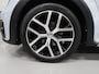 Volkswagen Beetle 1.4 TSI Dune 1.4 Automaat DSG 150pk Leer Camera App connect Navigatie LED Xenon Airco-ecc Bluetooth 18 inch Sportvelgen Spoiler Onderhoud aanwezig White Silver metallic Schakelflippers