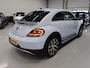Volkswagen Beetle 1.4 TSI Dune 1.4 Automaat DSG 150pk Leer Camera App connect Navigatie LED Xenon Airco-ecc Bluetooth 18 inch Sportvelgen Spoiler Onderhoud aanwezig White Silver metallic Schakelflippers