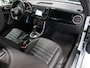 Volkswagen Beetle 1.4 TSI Dune 1.4 Automaat DSG 150pk Leer Camera App connect Navigatie LED Xenon Airco-ecc Bluetooth 18 inch Sportvelgen Spoiler Onderhoud aanwezig White Silver metallic Schakelflippers
