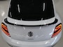 Volkswagen Beetle 1.4 TSI Dune 1.4 Automaat DSG 150pk Leer Camera App connect Navigatie LED Xenon Airco-ecc Bluetooth 18 inch Sportvelgen Spoiler Onderhoud aanwezig White Silver metallic Schakelflippers