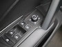 Volkswagen Tiguan 1.5 eHybrid R-Line Edition 204 PK| Origineel Nederlands | 1e Eigenaar | Panoramadak | Trekhaak | Navigatie | Achteruitrijcamera | Stoelverwarming | Stuurwielverwarming | Achterklep Elektrisch