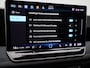 Volkswagen Tiguan 1.5 eHybrid R-Line Edition 204 PK| Origineel Nederlands | 1e Eigenaar | Trekhaak | Panoramadak | Navigatie | Achteruitrijcamera | Stoelverwarming | Stuurwielverwarming | Achterklep Elektrisch