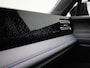 Volkswagen Tiguan 1.5 eHybrid R-Line Edition 204 PK| Origineel Nederlands | 1e Eigenaar | Trekhaak | Panoramadak | Navigatie | Achteruitrijcamera | Stoelverwarming | Stuurwielverwarming | Achterklep Elektrisch