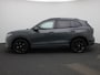 Volkswagen Tiguan 1.5 eHybrid R-Line Edition 204 PK| Origineel Nederlands | 1e Eigenaar | Trekhaak | Panoramadak | Navigatie | Achteruitrijcamera | Stoelverwarming | Stuurwielverwarming | Achterklep Elektrisch