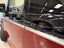 Volkswagen Multivan 1.4 eHybrid Life 7p. PANO/TREKHAAK/SOH 91%/H&K/EL.SCHUIFDEUREN/IQ-LIGHT/ACC/KEYLESS/CAMERA/17"BLACK/EL.A.KLEP/TWO-TONE FORTANA RED-DEEP BLACK/NET BEURT GEHAD BIJ VW DEALER