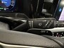 Volkswagen Multivan 1.4 eHybrid Life 7p. PANO/TREKHAAK/SOH 91%/H&K/EL.SCHUIFDEUREN/IQ-LIGHT/ACC/KEYLESS/CAMERA/17"BLACK/EL.A.KLEP/TWO-TONE FORTANA RED-DEEP BLACK/NET BEURT GEHAD BIJ VW DEALER
