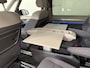 Volkswagen Multivan 1.4 eHybrid Life 7p. PANO/TREKHAAK/SOH 91%/H&K/EL.SCHUIFDEUREN/IQ-LIGHT/ACC/KEYLESS/CAMERA/17"BLACK/EL.A.KLEP/TWO-TONE FORTANA RED-DEEP BLACK/NET BEURT GEHAD BIJ VW DEALER