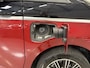 Volkswagen Multivan 1.4 eHybrid Life 7p. PANO/TREKHAAK/SOH 91%/H&K/EL.SCHUIFDEUREN/IQ-LIGHT/ACC/KEYLESS/CAMERA/17"BLACK/EL.A.KLEP/TWO-TONE FORTANA RED-DEEP BLACK/NET BEURT GEHAD BIJ VW DEALER