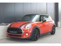MINI Cooper 1.5 Chili | Pan.Dak | Harman/Kardon | Led Verlichting + Union Jack | Keyless | Very. Stoelen |