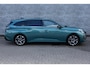Peugeot 308 SW 1.6 HYbrid 180 Allure Pack Business | Achteruitrijcamera | Parkeersensoren | Cruise Control Adaptief | Dodehoekdetectie | Stoelverwarming | Lichtmetalen Velgen 17 inch | Navigatie | Apple Carplay | Android Auto | Plug-in Hybrid (PHEV)