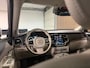 Volvo XC90 T8 AWD Recharge Inscription | Trekhaak | Stoelventilatie | Harman Kardon | Adpatieve Cruise Control | Stoel en stuurwielverwarming | Stoelmassage | Full LED meesturende koplampen | Schuifdak | Pilot Assist | BLIS Dode Hoek Detectie | Parkeercamera | Elektrische voorstoelen geheugen | Nappa Lederen bekleding | Zitting verlenging voorstoelen | Lederen dashboard | 20 Inch | Keyless Drive | Parkeersensoren voor+achter | Privacy Glass | Elektrisch bedienbare achterklep | Gelamineerde/geluidwerende zijruiten | Geïntegreerde zongordijnen achterportieren | Verlichte instaplijsten | 7-Persoons | 4-Zone Climate Control | Draadloos telefoon opladen | DAB Radio | Apple Carplay/Android Auto | Volvo On Call met mobiele App functie | Pebble Grey Metallic |