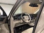 Volvo XC90 T8 AWD Recharge Inscription | Trekhaak | Stoelventilatie | Harman Kardon | Adpatieve Cruise Control | Stoel en stuurwielverwarming | Stoelmassage | Full LED meesturende koplampen | Schuifdak | Pilot Assist | BLIS Dode Hoek Detectie | Parkeercamera | Elektrische voorstoelen geheugen | Nappa Lederen bekleding | Zitting verlenging voorstoelen | Lederen dashboard | 20 Inch | Keyless Drive | Parkeersensoren voor+achter | Privacy Glass | Elektrisch bedienbare achterklep | Gelamineerde/geluidwerende zijruiten | Geïntegreerde zongordijnen achterportieren | Verlichte instaplijsten | 7-Persoons | 4-Zone Climate Control | Draadloos telefoon opladen | DAB Radio | Apple Carplay/Android Auto | Volvo On Call met mobiele App functie | Pebble Grey Metallic |