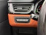 Renault Captur 1.3 TCe 130 Intens | Trekhaak | Navigatie | Achteruitrijcamera | DAB | Climate Control | Lichtmetaal 18'' | Key-less | LED |