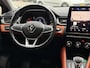 Renault Captur 1.3 TCe 130 Intens | Trekhaak | Navigatie | Achteruitrijcamera | DAB | Climate Control | Lichtmetaal 18'' | Key-less | LED |