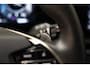 Kia Niro EV e-Niro DynamicLine 64.8 kWh 3-fase [ Navi Adapt.cruise Apple / Android Camera Stoel-en stuurverwarming ]