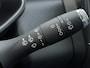 Renault Clio **Gereserveerd** TCe 92pk 5drs Navi CruiseControl Dab Apple/Android Usb Bordherk. Lane-dep. Botswaarsch. Led Start/Stop Isofix Boordcomputer Bluetooth Elek.Ramen/Spiegels 1.0 TCe Zen