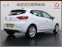 Renault Clio **Gereserveerd** TCe 92pk 5drs Navi CruiseControl Dab Apple/Android Usb Bordherk. Lane-dep. Botswaarsch. Led Start/Stop Isofix Boordcomputer Bluetooth Elek.Ramen/Spiegels 1.0 TCe Zen