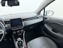 Renault Clio **Gereserveerd** TCe 92pk 5drs Navi CruiseControl Dab Apple/Android Usb Bordherk. Lane-dep. Botswaarsch. Led Start/Stop Isofix Boordcomputer Bluetooth Elek.Ramen/Spiegels 1.0 TCe Zen