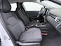 Renault Clio **Gereserveerd** TCe 92pk 5drs Navi CruiseControl Dab Apple/Android Usb Bordherk. Lane-dep. Botswaarsch. Led Start/Stop Isofix Boordcomputer Bluetooth Elek.Ramen/Spiegels 1.0 TCe Zen