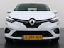 Renault Clio **Gereserveerd** TCe 92pk 5drs Navi CruiseControl Dab Apple/Android Usb Bordherk. Lane-dep. Botswaarsch. Led Start/Stop Isofix Boordcomputer Bluetooth Elek.Ramen/Spiegels 1.0 TCe Zen